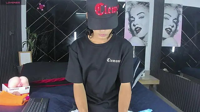 Treyk king online show from April 12, 2026, 4:38 am