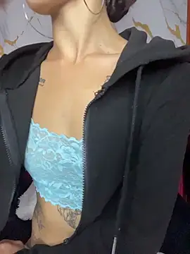 Michelle ec online show from April 15, 2026, 7:58 pm