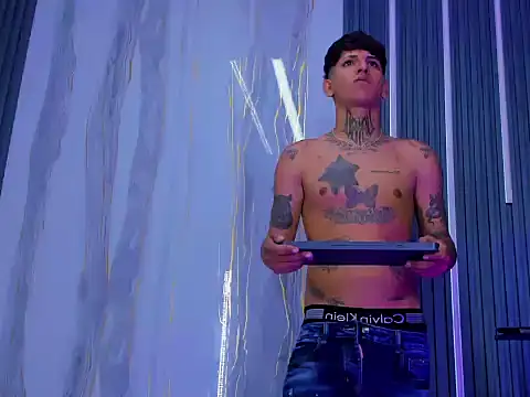 Sam 33 sexy 27 online show from January 11, 2026, 9:22 pm