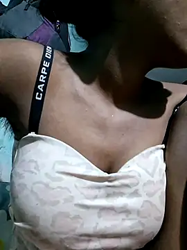 Snapshot of Royal-girl78 chatting on July 10, 2026, 3:45 pm Royal-girl78 online show from July 10, 2026, 3:45 pm