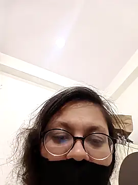 piryasharma005 online show from March 3, 2026, 8:05 pm