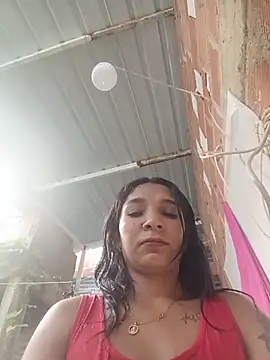 Snapshot of chikivivi- chatting on June 11, 2026, 12:35 pm chikivivi- online show from June 11, 2026, 12:35 pm