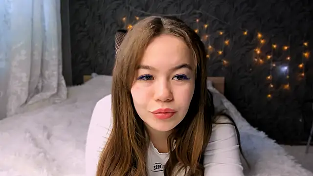 Snapshot of asian_baby chatting on January 10, 2026, 1:06 pm asian baby online show from January 10, 2026, 1:06 pm