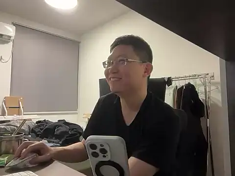 Snapshot of samc2026 chatting on February 21, 2026, 6:54 pm samc2026 online show from February 21, 2026, 6:54 pm