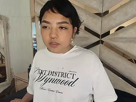 VenusRs online show from January 7, 2026, 3:17 pm