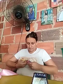 Snapshot of Andry-19 chatting on February 16, 2026, 7:01 pm Andry-19 online show from February 16, 2026, 7:01 pm