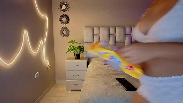  liiss online show from February 25, 2026, 10:59 am