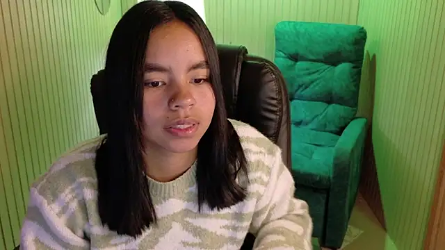 SofiaMante  online show from March 25, 2026, 9:24 pm