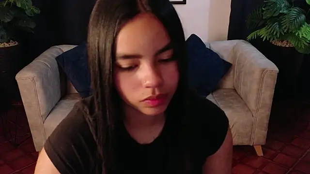 SofiaMante  online show from February 18, 2026, 9:55 pm