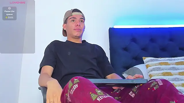 Marcus Moreno online show from January 9, 2026, 7:43 pm