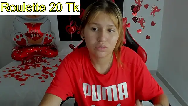 Snapshot of Bella_Blanca chatting on February 14, 2026, 12:27 pm Bella Blanca online show from February 14, 2026, 12:27 pm