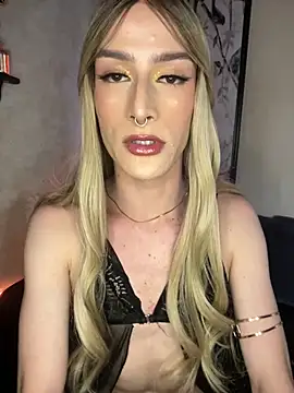 Alana Stone online show from April 20, 2026, 6:53 pm