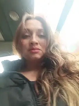 Snapshot of Alejandra_N chatting on May 1, 2026, 6:24 pm Alejandra N online show from May 1, 2026, 6:24 pm