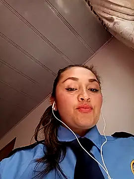 Alejandra N online show from February 20, 2026, 5:59 pm