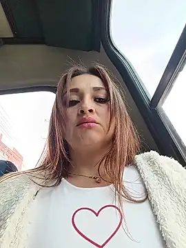 Snapshot of Alejandra_N chatting on May 21, 2026, 2:03 pm Alejandra N online show from May 21, 2026, 2:03 pm