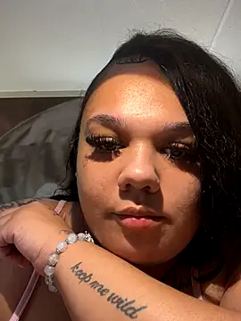 saydhatbigmama online show from January 7, 2026, 5:12 am