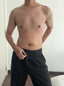 Dickieplay001 online show from March 18, 2026, 7:00 am