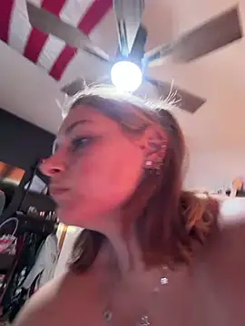 SassynNatty online show from April 21, 2026, 12:23 am