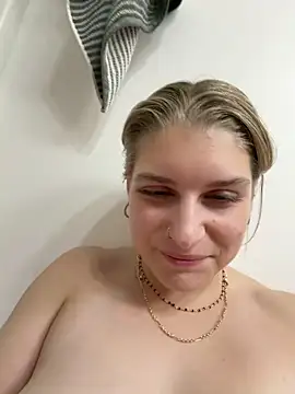 SassynNatty online show from June 2, 2026, 3:17 am