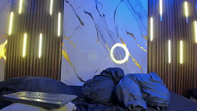 ThiagoBerry online show from February 16, 2026, 12:48 pm