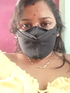 Snapshot of pinkisaha75 chatting on January 18, 2026, 6:06 am pinkisaha75 online show from January 18, 2026, 6:06 am