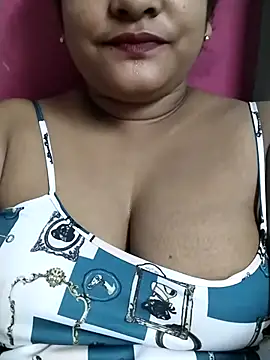 Snapshot of pinkisaha75 chatting on June 29, 2026, 10:48 am pinkisaha75 online show from June 29, 2026, 10:48 am