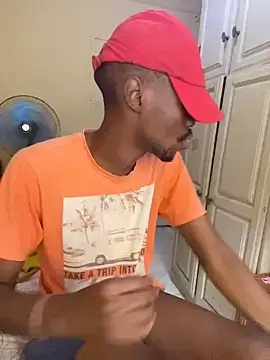 Snapshot of BigAndBeaut chatting on February 24, 2026, 9:21 am BigAndBeaut online show from February 24, 2026, 9:21 am