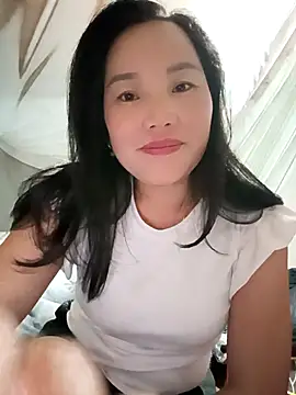 yu--yo online show from April 2, 2026, 2:19 am