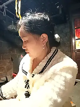 yu--yo online show from January 9, 2026, 12:39 am