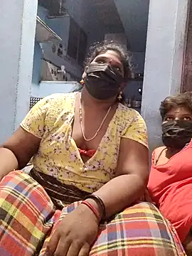 divyasree1431 online show from April 4, 2026, 5:08 pm