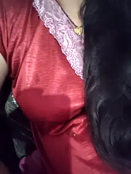 Nilam cute online show from May 11, 2026, 2:56 pm