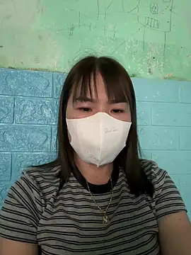 July-love online show from February 13, 2026, 3:39 am