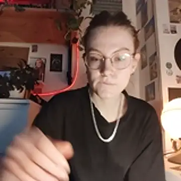 Shy Bamby online show from March 9, 2026, 7:17 pm