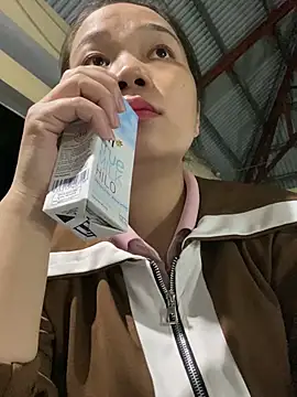 Snapshot of An-An19 chatting on February 10, 2026, 10:09 pm An-An19 online show from February 10, 2026, 10:09 pm