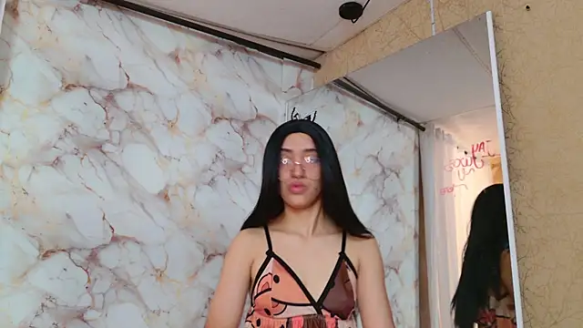 MichaelRossexxx online show from April 18, 2026, 11:56 am