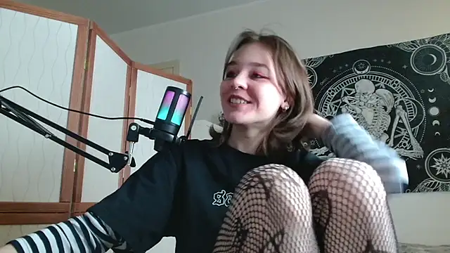 Mysterious Toy online show from February 4, 2026, 4:46 pm