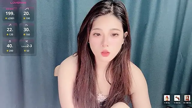 Starlets77 online show from February 13, 2026, 10:59 am