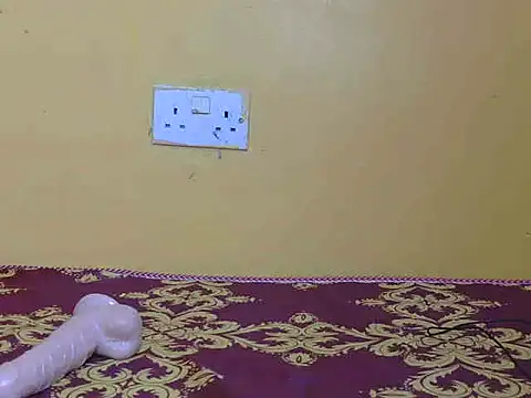 Quueenafrica online show from February 19, 2026, 8:39 pm