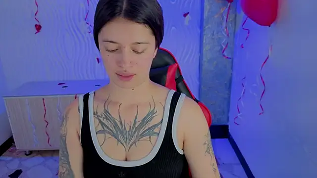 Harley quinzell online show from February 20, 2026, 6:43 pm