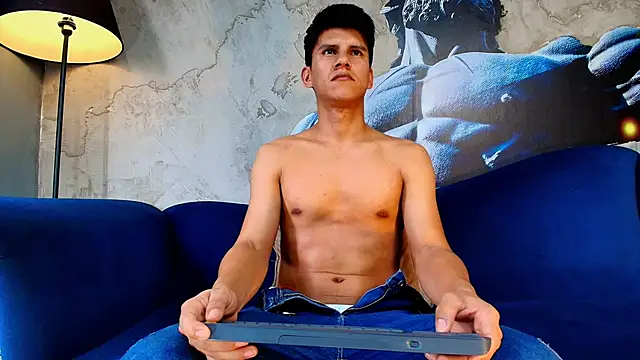 Atlas desire online show from February 12, 2026, 7:24 pm