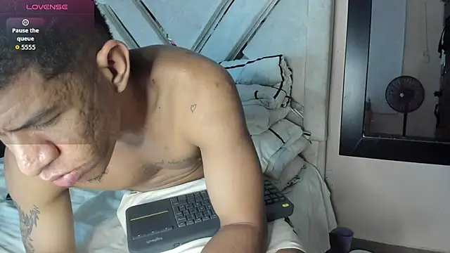 antonio aguilarx online show from March 4, 2026, 1:13 am