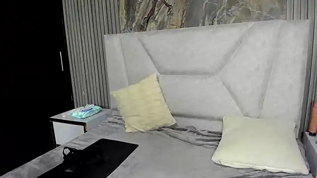 GraceAlexa12 online show from March 12, 2026, 2:54 pm