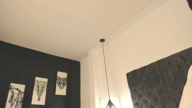 im miuu online show from January 10, 2026, 4:08 am