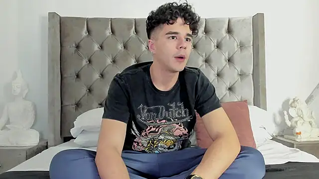 RedNDizzy online show from February 16, 2026, 11:57 pm