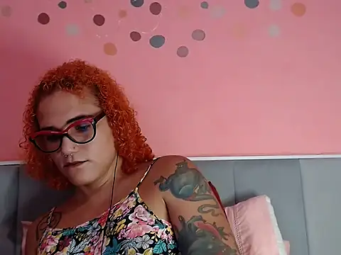 Queen Domme de paus online show from February 5, 2026, 2:46 pm