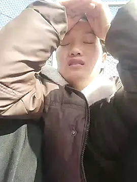 Hina2xx online show from February 16, 2026, 2:10 am