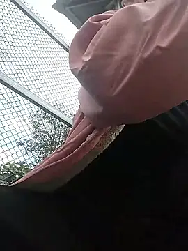 Hina2xx online show from February 7, 2026, 2:41 am