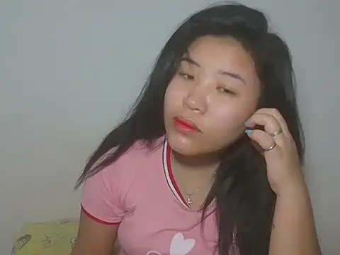 Zyeiii online show from March 13, 2026, 9:31 pm