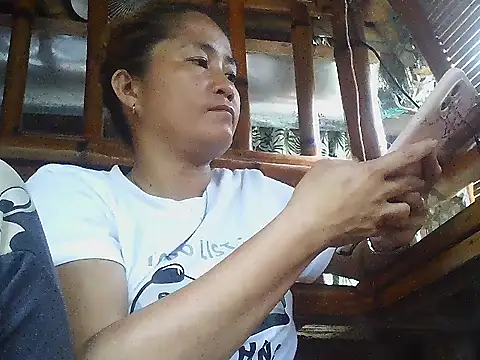 lovelyxxx88 online show from February 13, 2026, 7:19 am