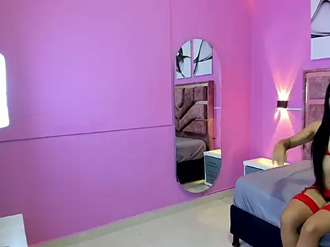 evelyn lovv online show from January 14, 2026, 3:10 am